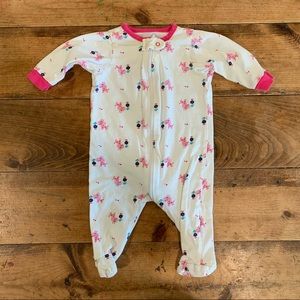 ⭐️ 3/$12 White and Pink Footed Pajamas Size 0-3M